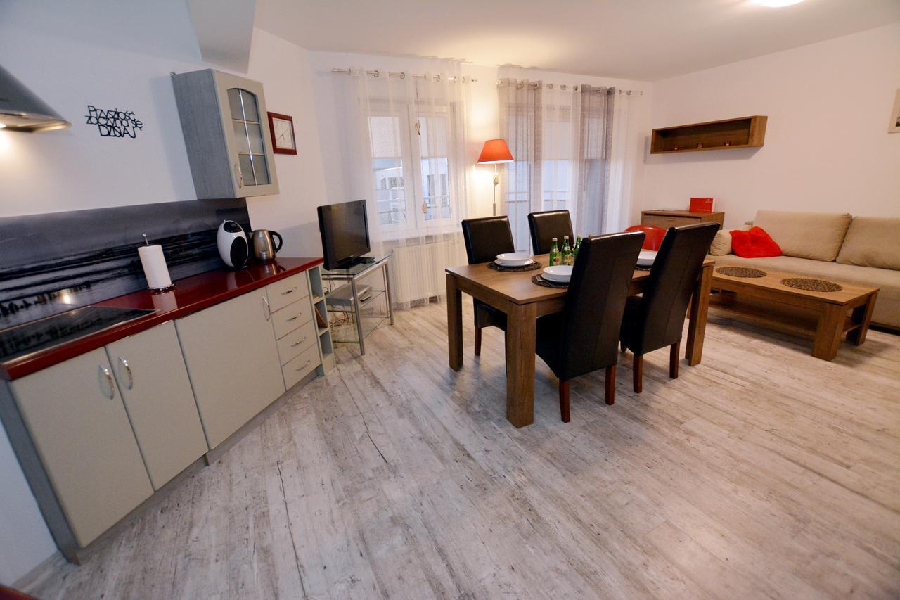 Apartament Przy Latarni Morskiej Kołobrzeg Exterior foto